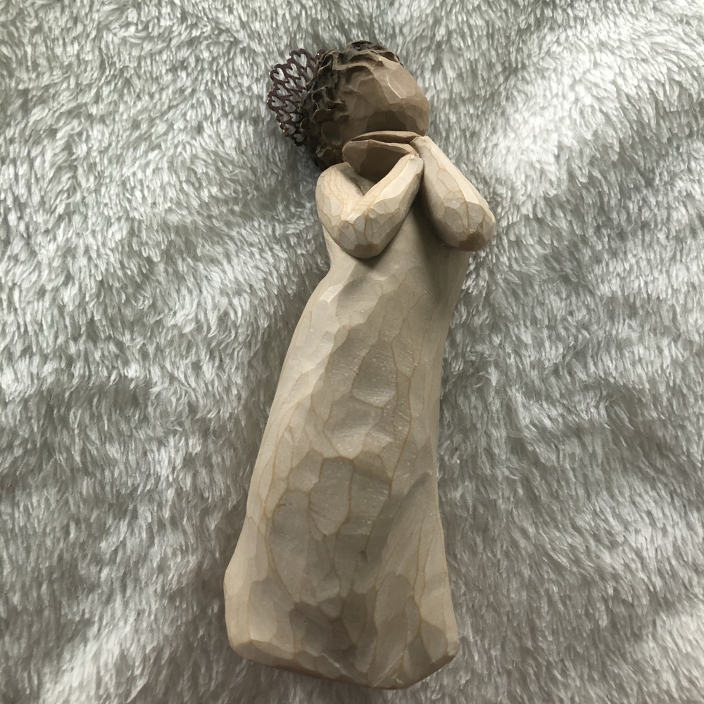 Willow Tree - Angel Love - 6" Figurine